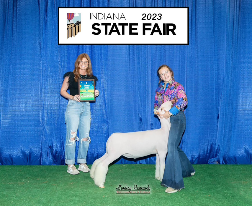 Full Sib 2023 Champion WFX Indiana Full Sib<br />
2023 Champion WFX Indiana